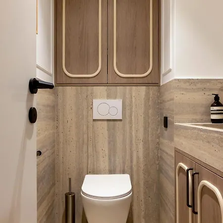 شقة Stunning With Ac - Center Of *