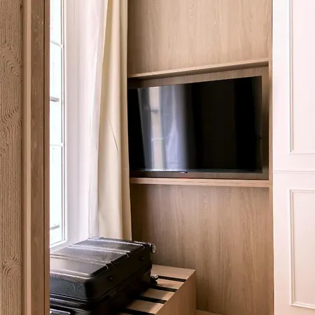 Stunning With Ac - Center Of شقة *
